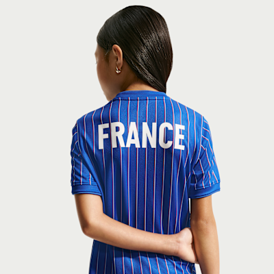 NIKE JACQUEMUS France kids tシャツ France x Jacquemus Big Kids' Short-Sleeve Soccer Top. Nike.com